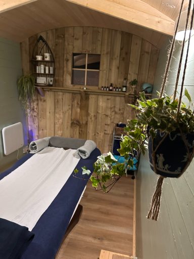 Massage hut